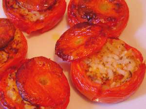 トマトの詰め物オーブン焼き